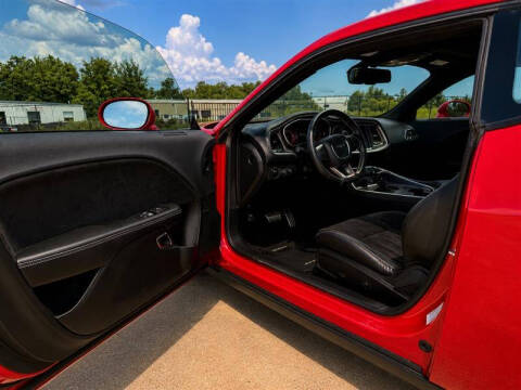 2015 Dodge Challenger SRT Hellcat