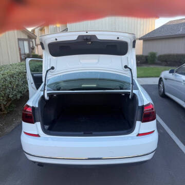 2017 Volkswagen Passat 1.8T S