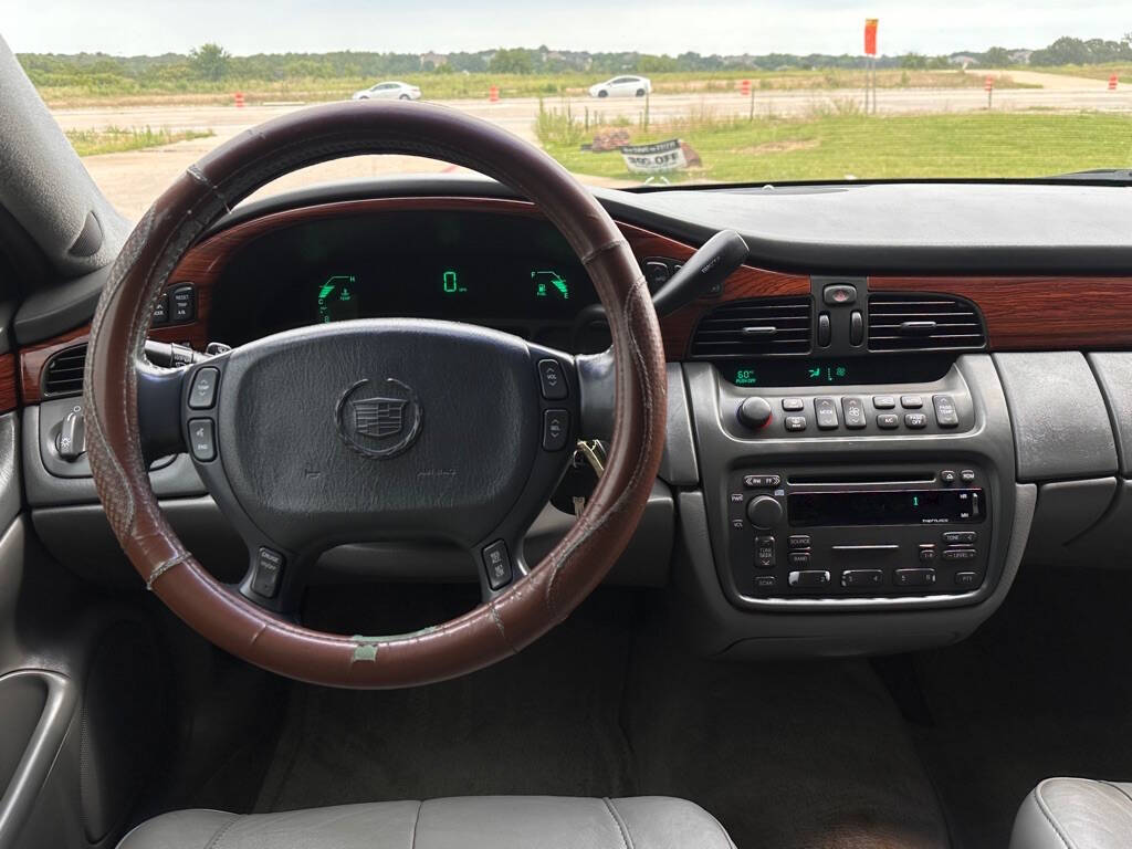 2005 Cadillac DeVille for sale at BANKERS AUTOS in Denton, TX