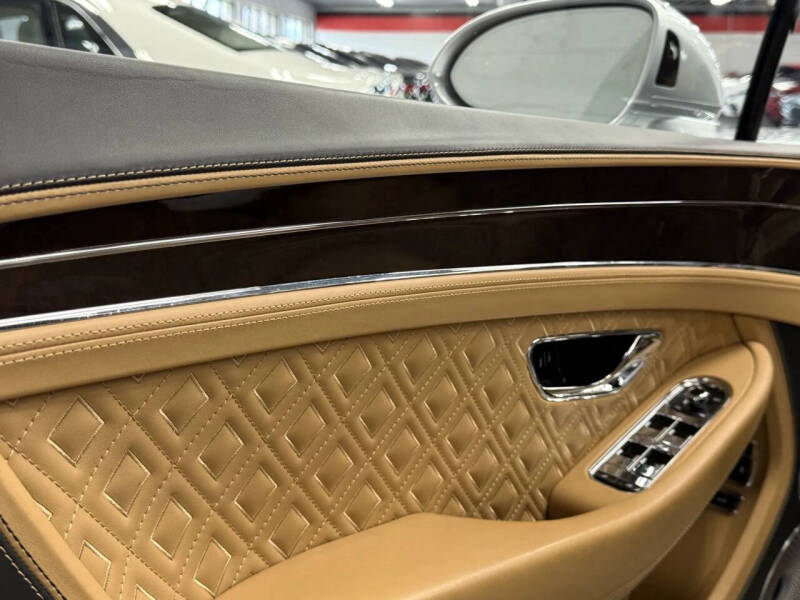 2022 Bentley Continental GT V8