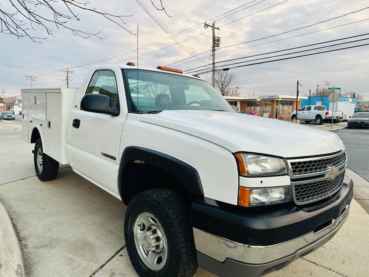 2005 Chevrolet Silverado 2500HD for sale at American Dream Motors in Winchester, VA