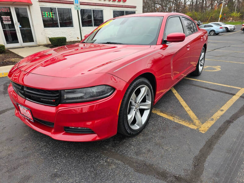 2015 Dodge Charger SXT photo 3