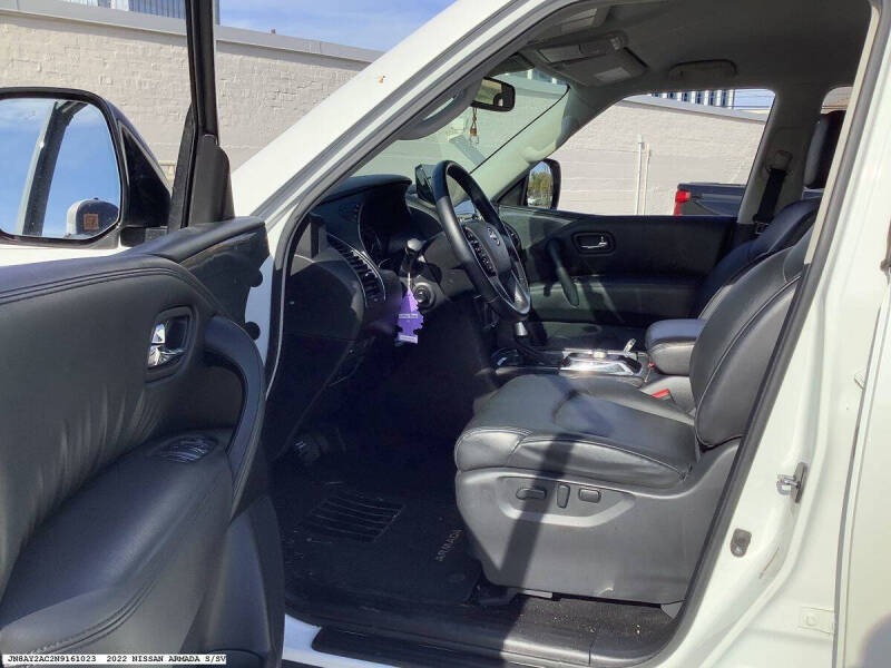 2022 Nissan Armada SV