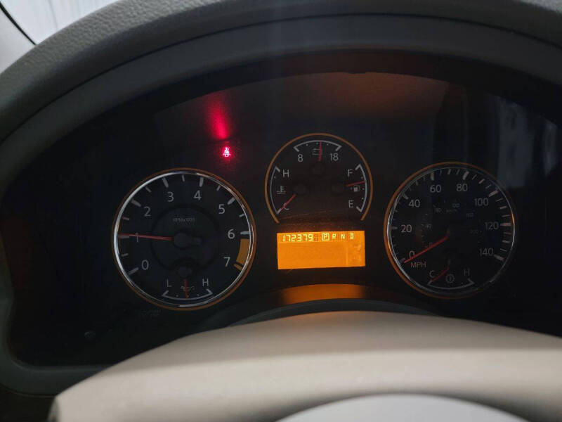 2010 Nissan Armada Titanium