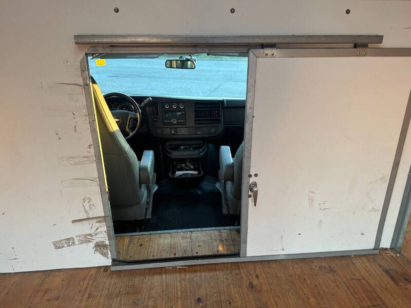 2021 Chevrolet Express 3500