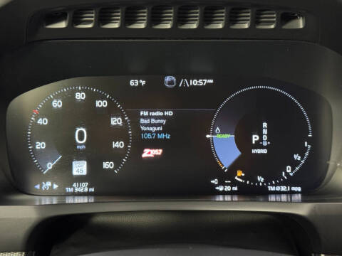 2022 Volvo XC90 Recharge T8 R-Design