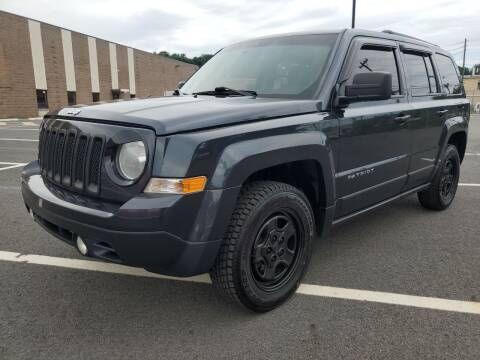 2014 Jeep Patriot for sale at MENNE AUTO SALES LLC in Hasbrouck Heights NJ