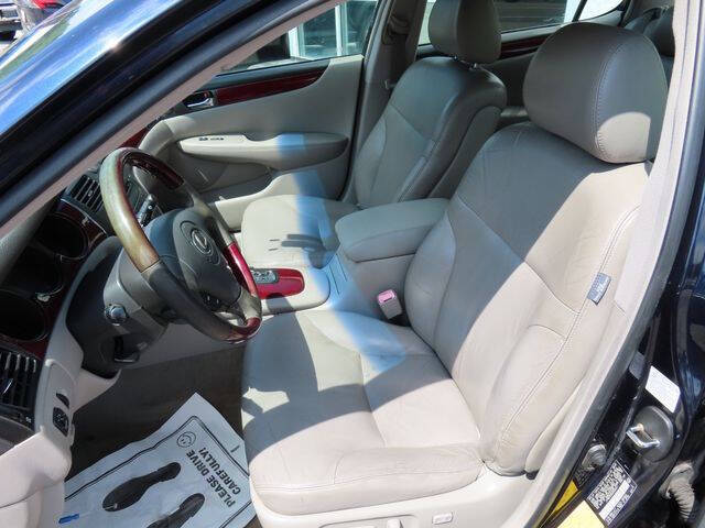 2004 Lexus ES 330