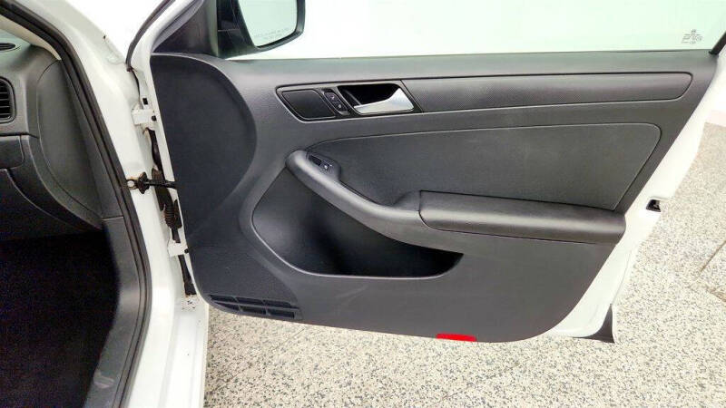 2016 Volkswagen Jetta