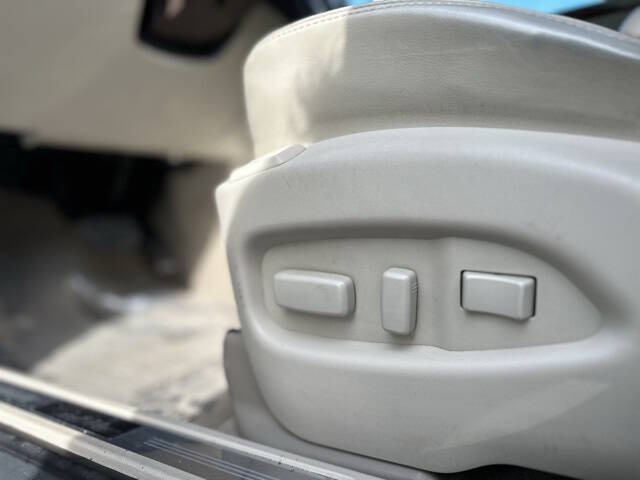 2011 Cadillac SRX Performance Collection