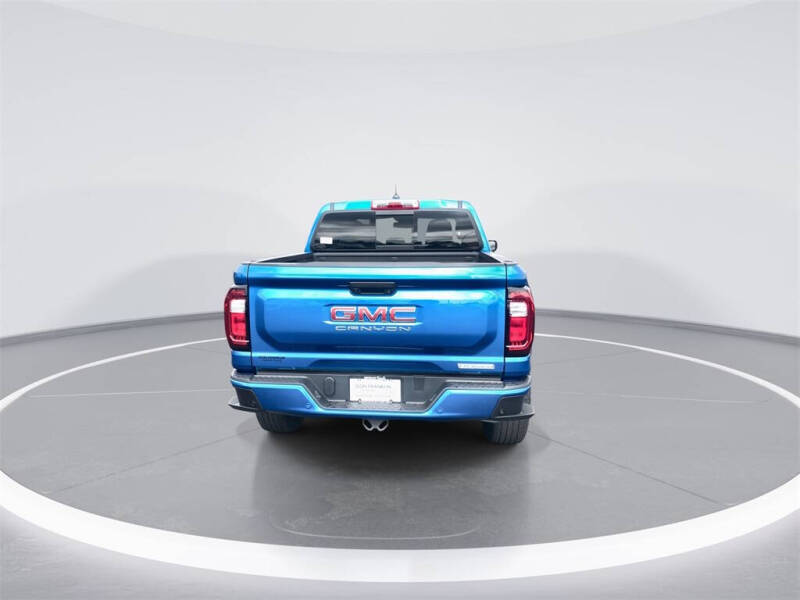 2024 GMC Canyon Elevation