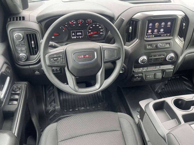 2026 GMC Sierra 3500HD CC Pro