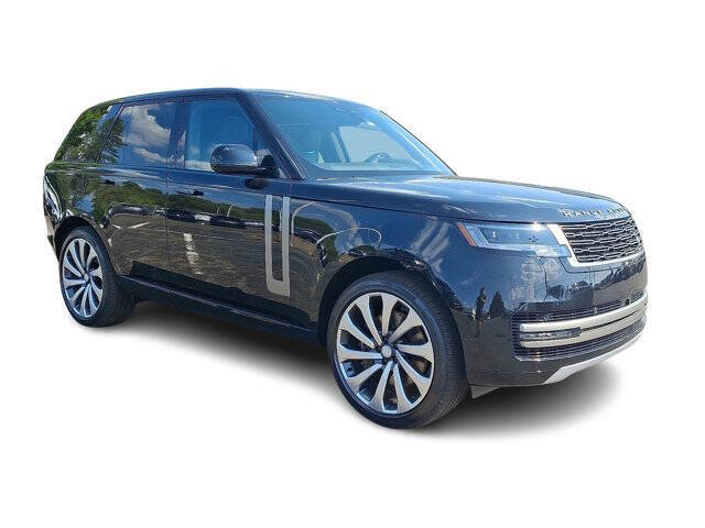 2025 Land Rover Range Rover P530 SE