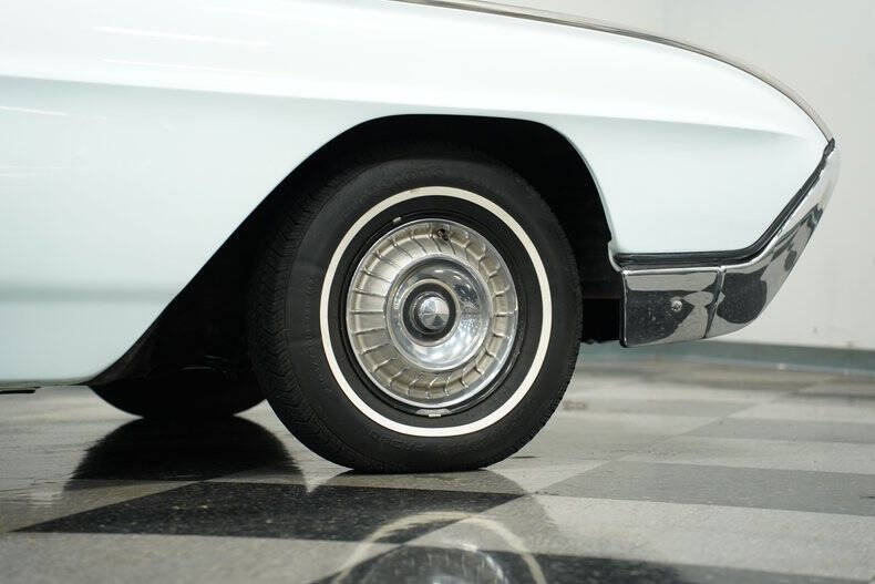 1963 Ford Thunderbird