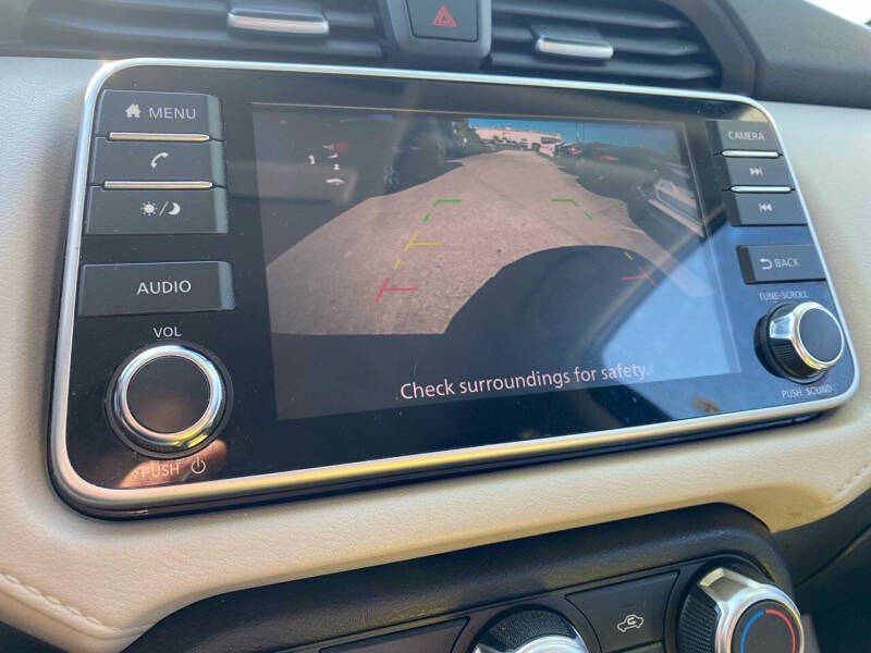 2021 Nissan Versa SV