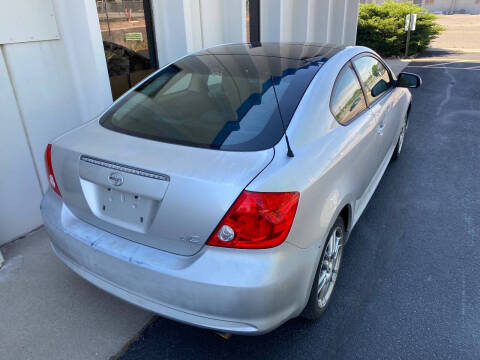 2005 Scion tC