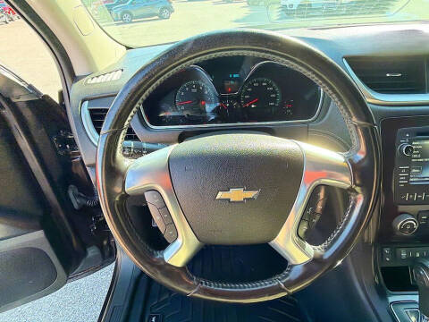 2017 Chevrolet Traverse LT