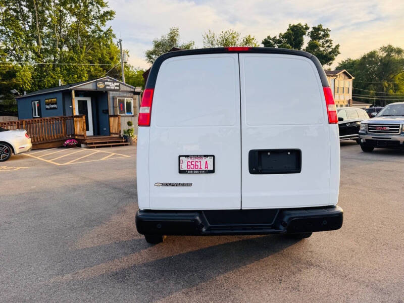 2018 Chevrolet Express 3500