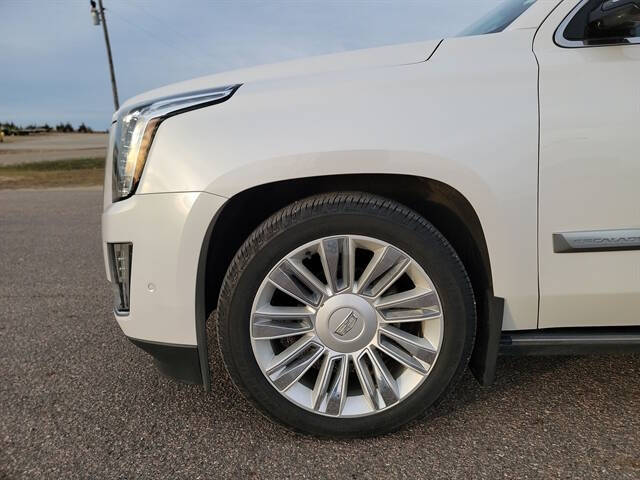 2019 Cadillac Escalade Platinum