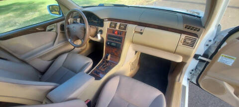 2001 Mercedes-Benz E-Class E 320