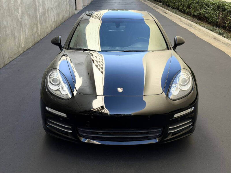 2015 Porsche Panamera