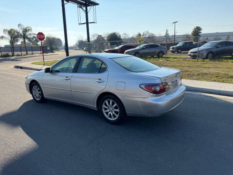2004 Lexus ES 330