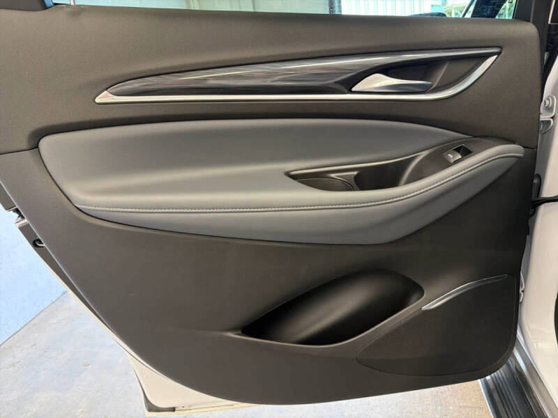 2022 Buick Enclave Premium