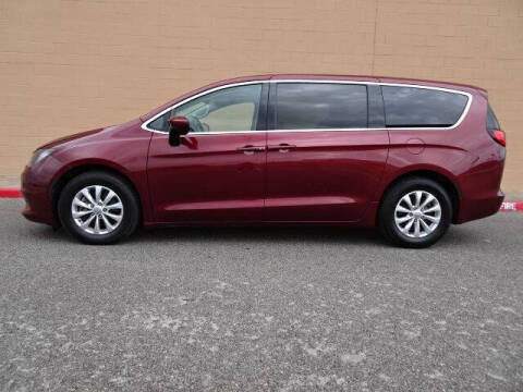 2018 Chrysler Pacifica LX