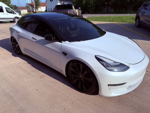 2020 Tesla Model 3 Performance