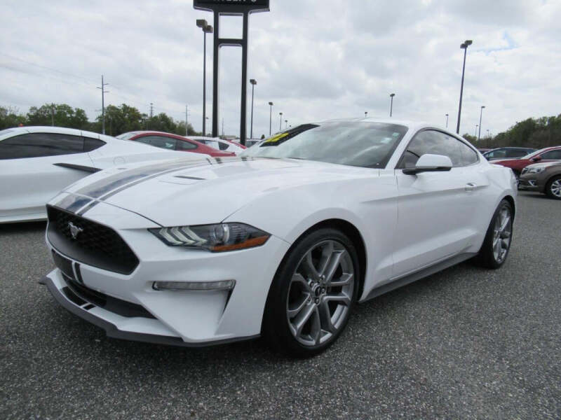 2022 Ford Mustang EcoBoost