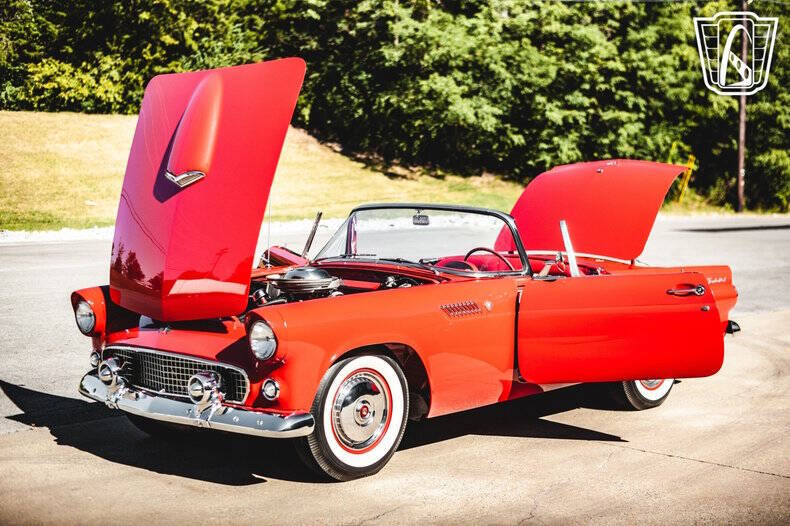 1955 Ford Thunderbird