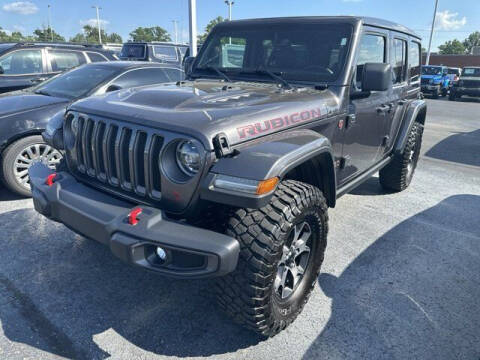 2020 Jeep Wrangler Unlimited for sale at GUPTON MOTORS, INC. in Springfield TN