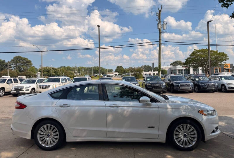 2014 Ford Fusion Energi Titanium