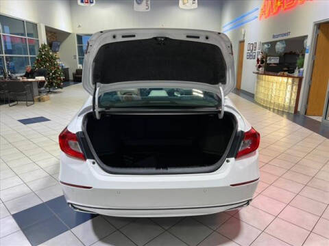 2019 Honda Accord Hybrid Touring