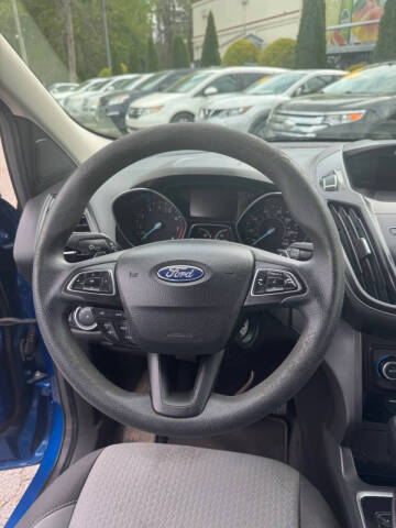 2017 Ford Escape SE