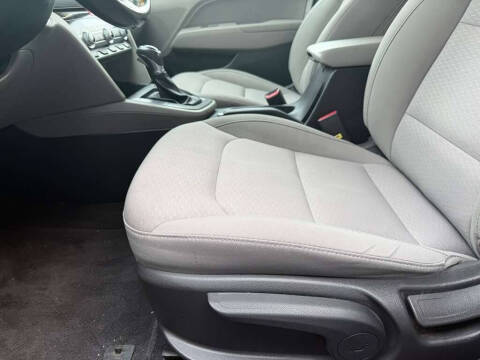 2019 Hyundai Elantra Value Edition