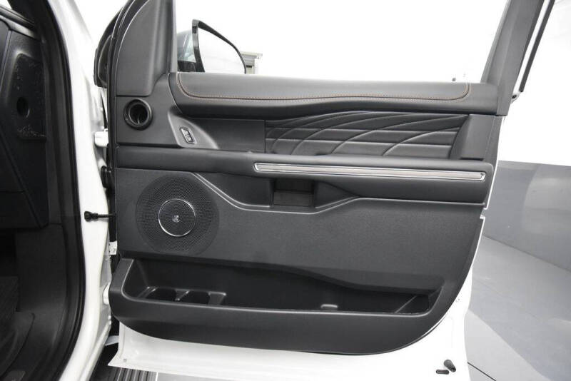 2024 Ford Expedition Platinum