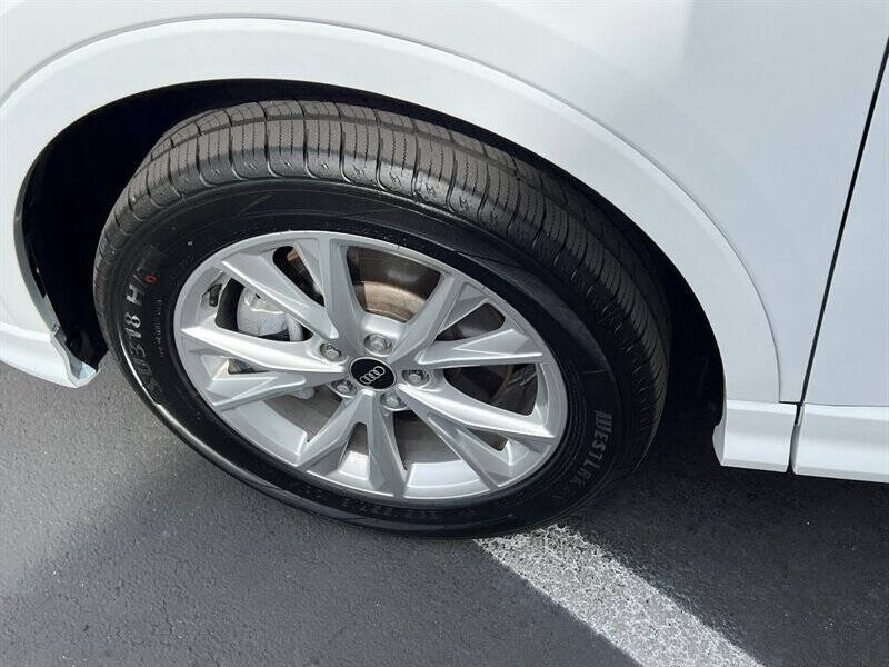 2023 Audi Q3 quattro S line Premium 45 TFSI