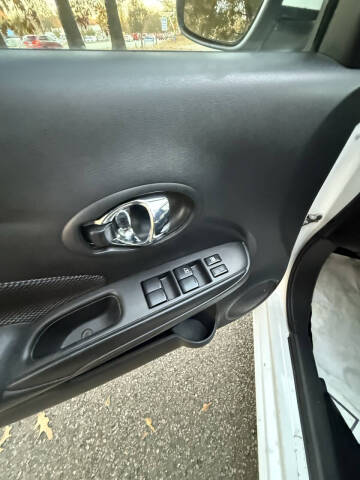 2017 Nissan Versa 1.6 SV