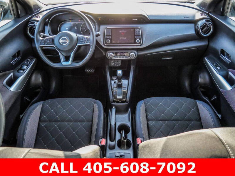 2019 Nissan Kicks SV