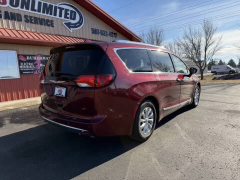 2018 Chrysler Pacifica Touring L Plus
