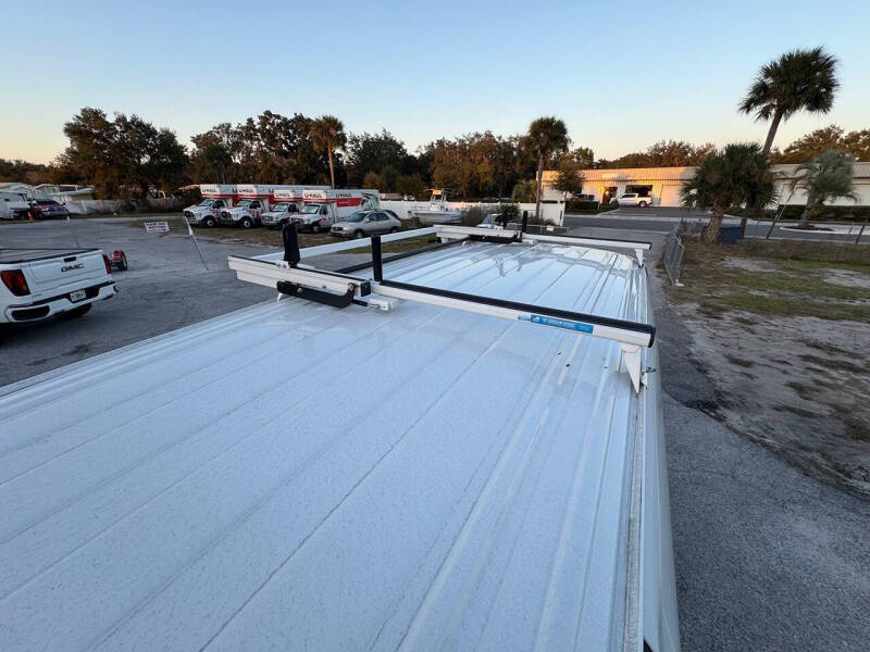 2020 Chevrolet Express 2500