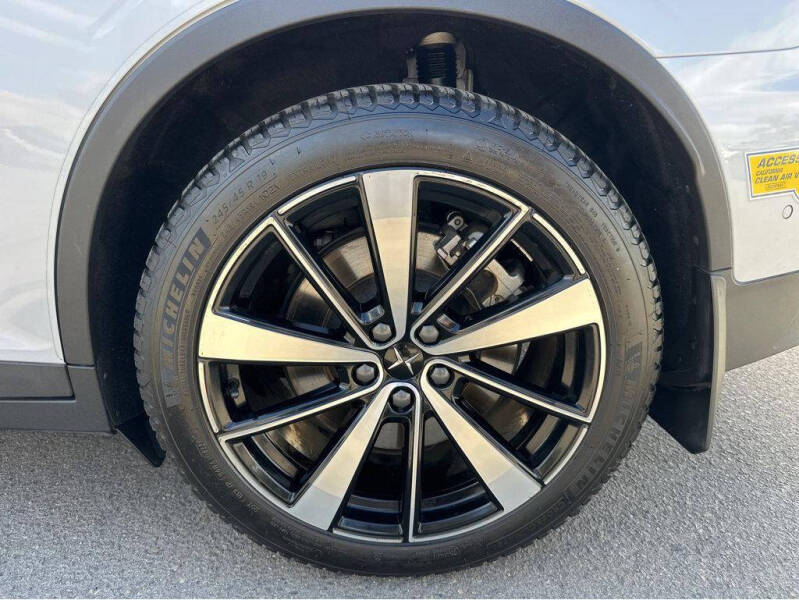 2021 Polestar 2 Launch Edition