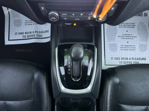 2016 Nissan Rogue SL