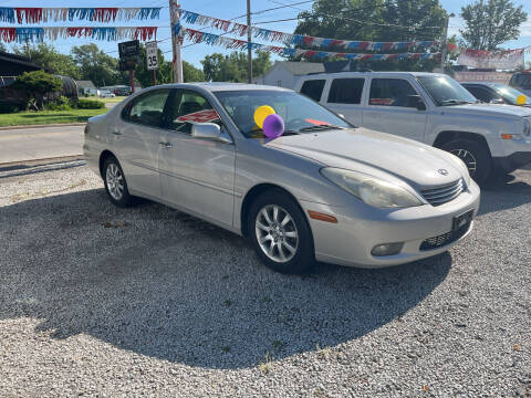 2002 Lexus ES 300 for sale at Antique Motors in Plymouth IN
