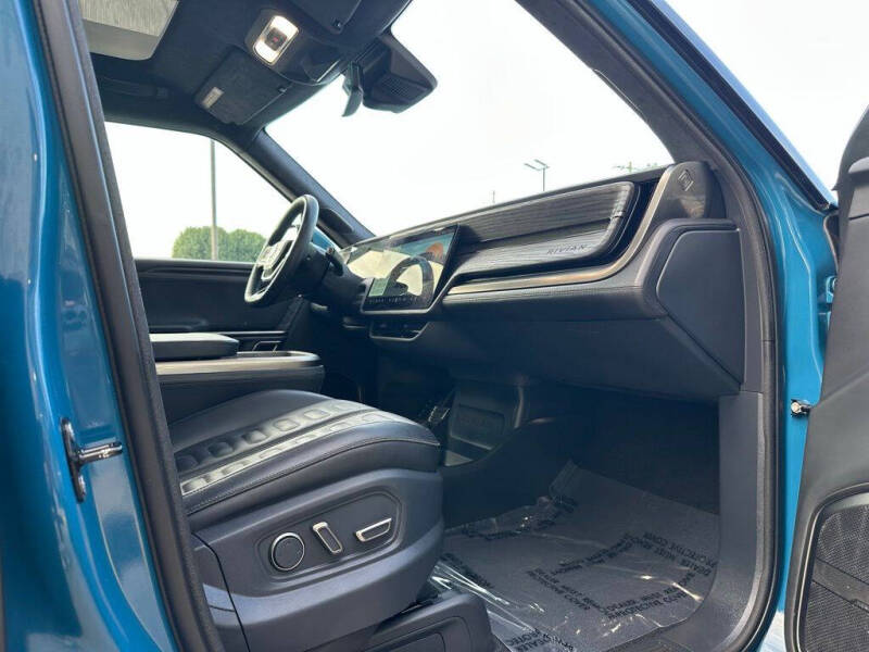 2022 Rivian R1T Adventure