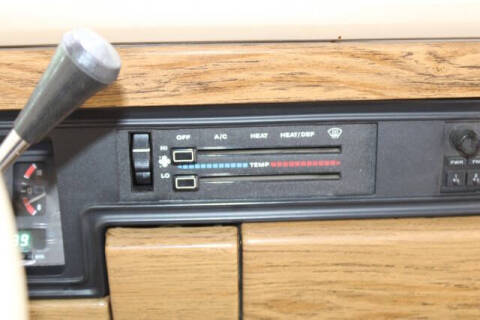 1989 Jeep Grand Wagoneer