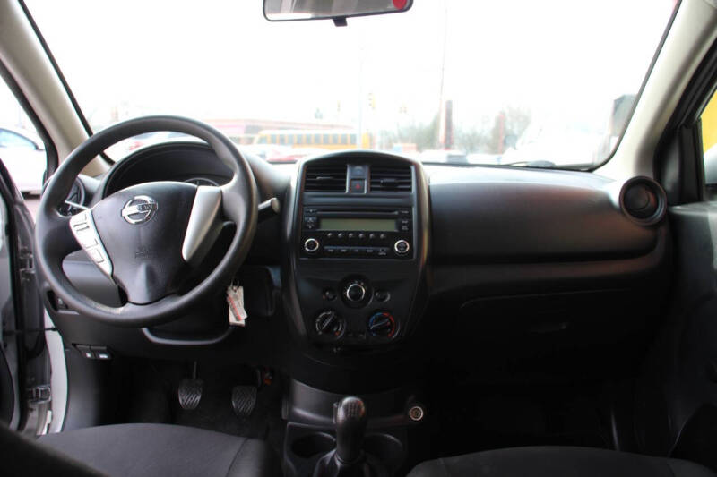 2018 Nissan Versa S