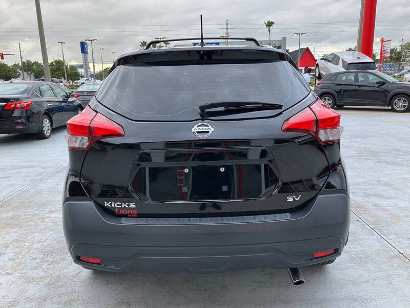 2019 Nissan Kicks SV
