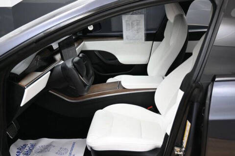2022 Tesla Model S